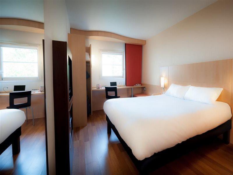 Отель Ibis Nantes Трейер Экстерьер фото
