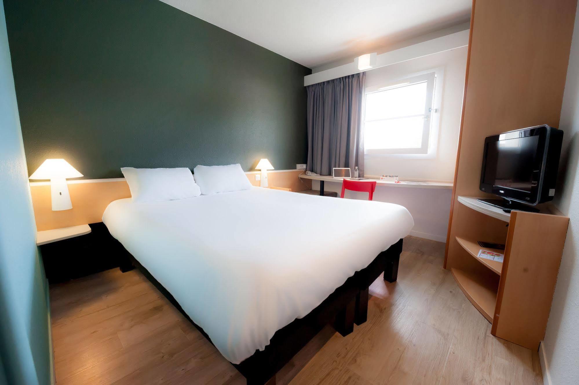 Отель Ibis Nantes Трейер Экстерьер фото